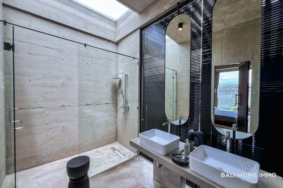 Image 15 from Modern 4 Bedroom Villa Near Melasti Beach – Private Tropical Living in South Bali