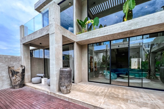 Image 6 from Modern 4 Bedroom Villa Near Melasti Beach – Private Tropical Living in South Bali