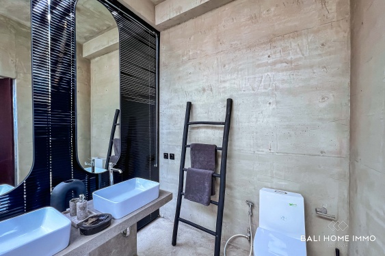 Image 16 from Modern 4 Bedroom Villa Near Melasti Beach – Private Tropical Living in South Bali