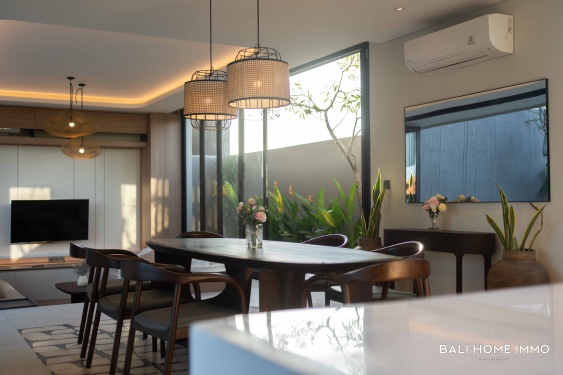 Image 4 from MODERN 4 BEDROOM VILLA WITH PANORAMIC OCEAN VIEW FOR SALE & RENT IN MELASTI