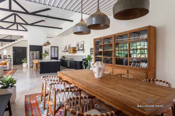 Image 8 from Dijual Sewa Vila Mewah 5 Kamar Tidur Modern di Pantai Pererenan