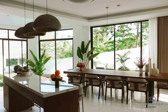 Image 7 from Brand New Modern 5 Bedroom Villa for Sale Leasehold in Bali Pererenan