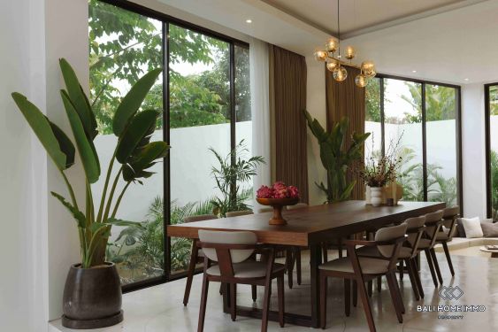 Image 6 from Brand New Modern 5 Bedroom Villa for Sale Leasehold in Bali Pererenan