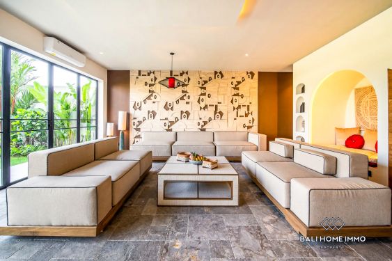 Image 5 from Villa moderne de 6 chambres avec vue sur les rizières à vendre à Umalas