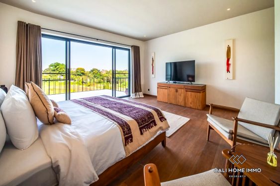 Image 12 from Villa moderne de 6 chambres avec vue sur les rizières à vendre à Umalas