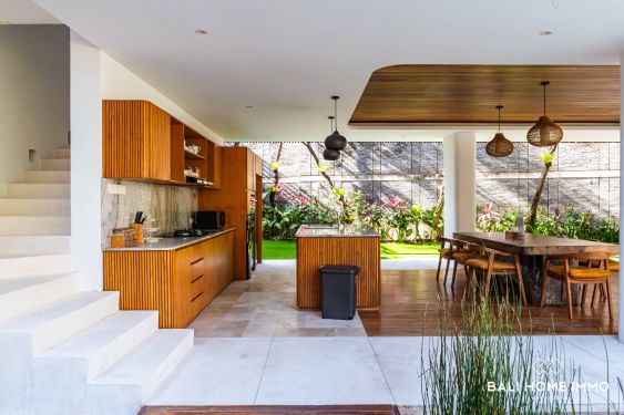 Image 5 from Modern Airy 4 Bedroom Villa for Sale in Prime Petitenget