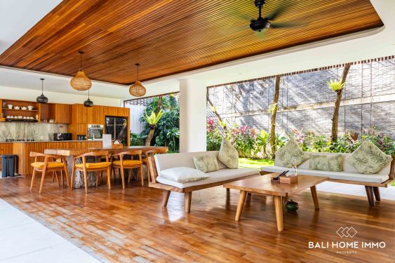 Image 3 from Modern Airy 4 Bedroom Villa for Sale in Prime Petitenget