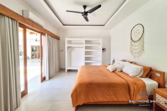 Image 13 from Disewakan Vila 4 Kamar dengan view sawah di Area Perumahan Seminyak