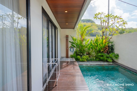 Image 4 from Modern Tropical 2-Bedroom Villa with Expansive Land in Ungasan