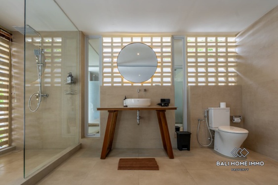 Image 12 from Vila Tropis Modern 2 Kamar Tidur dengan Kolam Renang Pribadi – Furnitur Lengkap dan Siap Huni