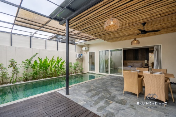 Image 2 from Vila Tropis Modern 2 Kamar Tidur dengan Kolam Renang Pribadi – Furnitur Lengkap dan Siap Huni