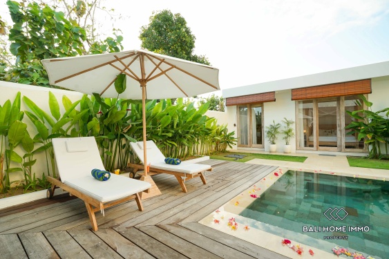 Image 4 from Modern Tropical 3 Bedroom Freehold Villa with Rooftop Jacuzzi Near Pandawa Beach
