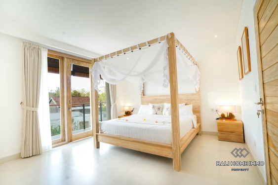 Image 14 from Modern Tropical 3 Bedroom Freehold Villa with Rooftop Jacuzzi Near Pandawa Beach