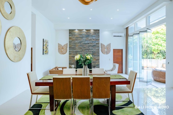 Image 10 from Modern Tropical Luxury Villa For Sale Freehold in Uluwatu - Balangan