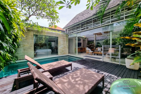 Image 1 from Près de la plage Villa de 2 chambres à vendre en bail à Bali Canggu Batu Bolong-Echo Beach