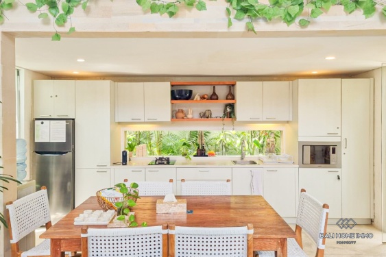 Image 7 from Près de la plage Villa de 2 chambres à vendre en bail à Bali Canggu Batu Bolong-Echo Beach