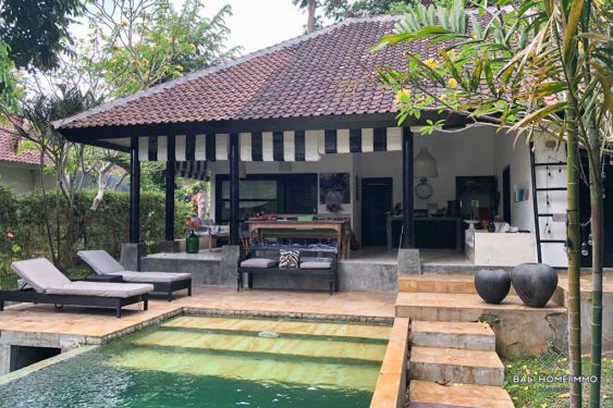 Image 1 from Près de la plage Villa de 2 chambres à vendre et à louer à Bali Seseh