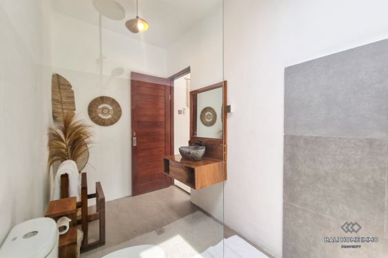 Image 15 from Villa de 2 chambres à vendre en location à Bali Seseh, près de la plage