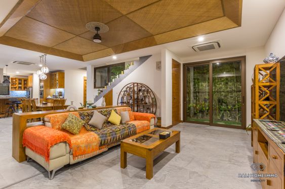 Image 12 from Near Beach 4 Bedroom Villa for Sale Leasehold in Bali Tanah Lot West Side