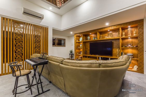 Image 10 from Near Beach 4 Bedroom Villa for Sale Leasehold in Bali Tanah Lot West Side