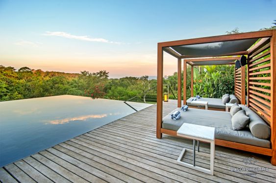 Image 4 from Villa Dekat Pantai 6 Kamar Dijual di Bali Gianyar