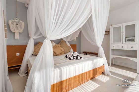 Image 8 from Dekat Pantai Villa 6 Kamar Dijual di Bali Pantai Canggu Batu Bolong Echo