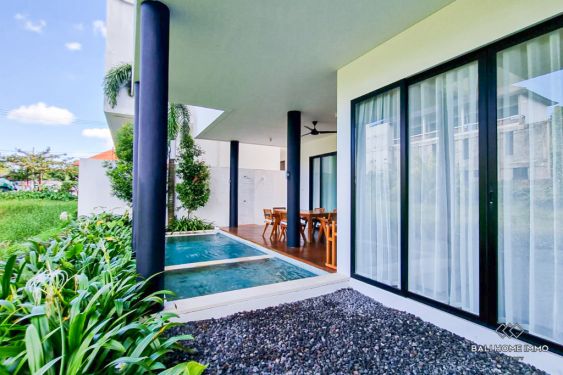 Image 1 from près de la plage villa de 4 chambres à vendre en leasehold à Bali Canggu Berawa