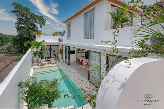 Image 1 from Villa de 3 chambres nouvellement construite à vendre en bail à Bali Berawa