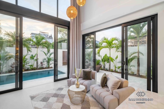 Image 2 from Villa minimaliste de 2 chambres nouvellement construite à vendre en bail à Padonan Canggu Bali