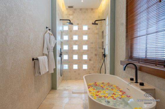 Image 12 from VILLAS DE LUXE DE 3 CHAMBRES NOUVELLEMENT CONSTRUITES À LOUER À BALI CANGGU BERAWA