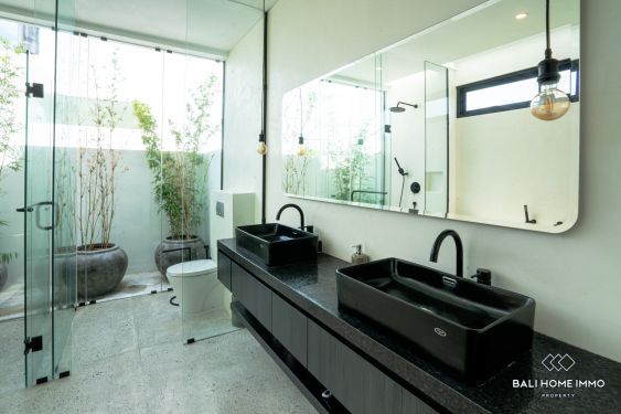 Image 16 from Vila Modern 3 Kamar Tidur Baru Dibangun untuk Disewa di Umalas