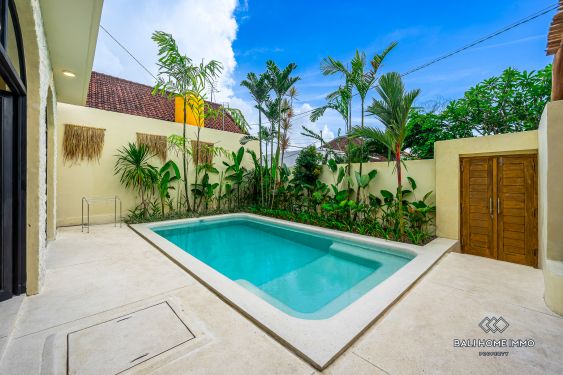 Image 2 from Villa neuve de 3 chambres à coucher à vendre en leasehold à Bali Umalas