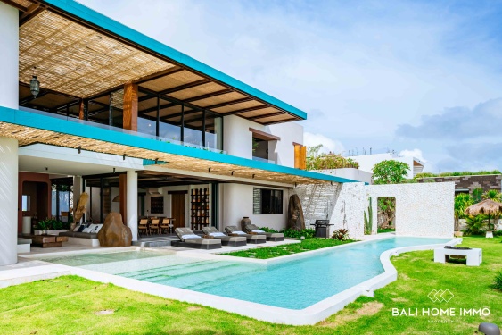 Image 2 from SUPERBE VILLA NEUVE DE 4 CHAMBRES AVEC VUE SUR L'OCÉAN À VENDRE À ULUWATU