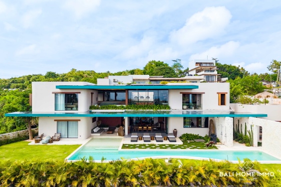 Image 1 from SUPERBE VILLA NEUVE DE 4 CHAMBRES AVEC VUE SUR L'OCÉAN À VENDRE À ULUWATU