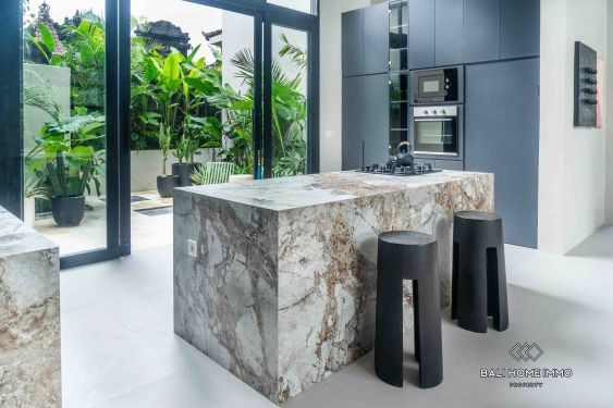 Image 8 from Vila Keluarga 5 Kamar Baru Dibangun Disewakan di Tumbak Bayuh Pererenan Bali