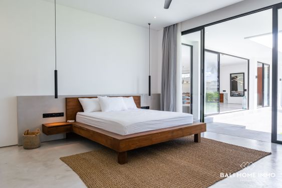 Image 11 from Villa neuve de 5 chambres avec jardin à louer à Canggu Babakan