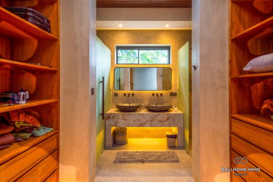 Image 3 from Villa 4 Kamar Tidur Modern yang Baru Dibangun Disewakan di jantung kota Berawa