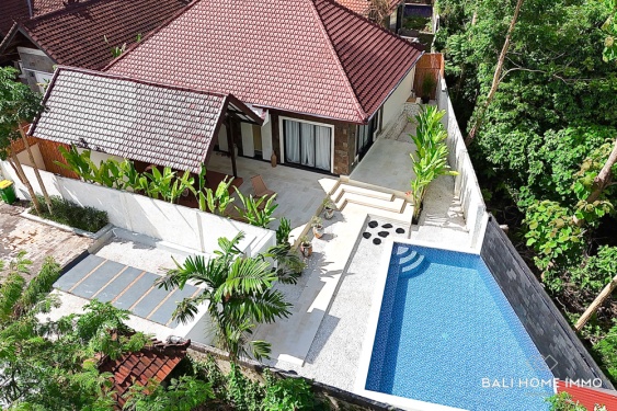 Image 1 from VILLA LUAS 2 KAMAR YANG BARU DIRENOVASI UNTUK DIJUAL DENGAN HAK MILIK DI UNGASAN