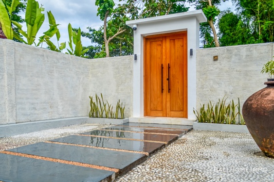 Image 3 from VILLA LUAS 2 KAMAR YANG BARU DIRENOVASI UNTUK DIJUAL DENGAN HAK MILIK DI UNGASAN