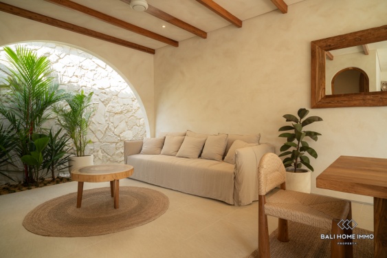 Image 2 from Vila 2 Kamar yang Baru Direnovasi Dijual Hak Sewa di Bali Berawa