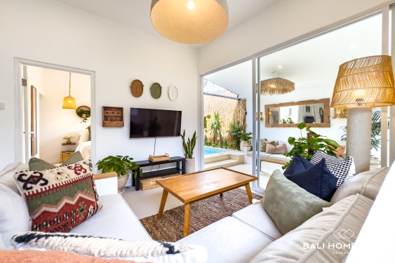 Image 5 from Newly Renovated 2 Bedroom Villa for Sale Leasehold in Bali Canggu Berawa