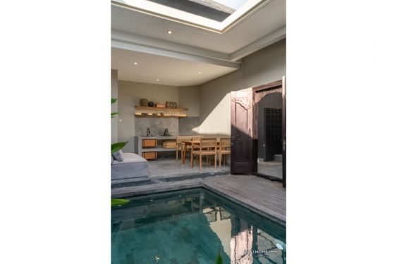 Image 5 from Dijual Villa 2 Kamar Tidur yang Baru Direnovasi Disewakan di Bali Umalas