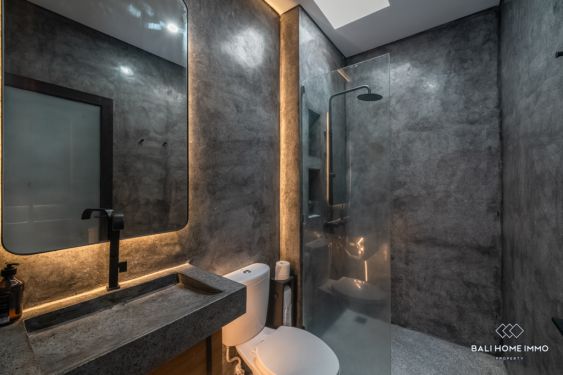 Image 10 from Newly Renovated 2 Bedroom Villa for Sale Leasehold in Bali Umalas