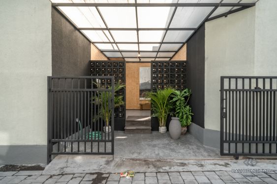 Image 15 from Newly Renovated 2 Bedroom Villa for Sale Leasehold in Bali Umalas