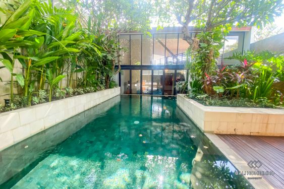 Image 1 from NEWLY RENOVATED 3 BEDROOM VILLA  FOR RENTALS IN BALI UMALAS