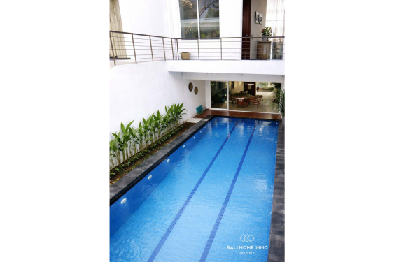 Image 14 from Villa de 3 chambres récemment rénovée à vendre à Seminyak, Bali