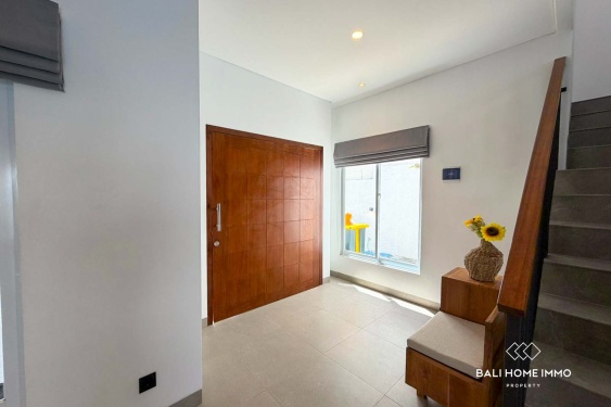 Image 5 from Villa 3 Kamar yang Baru Direnovasi Dijual di Seminyak Bali