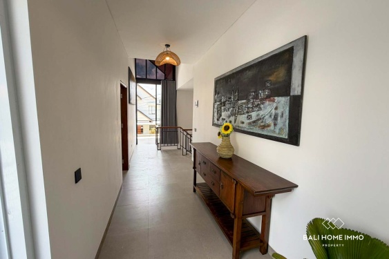 Image 6 from Villa 3 Kamar yang Baru Direnovasi Dijual di Seminyak Bali