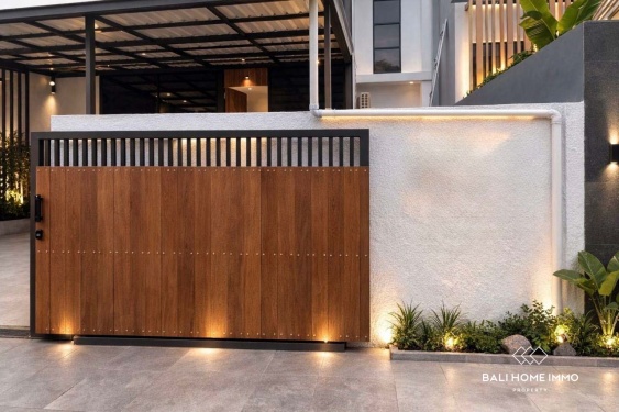 Image 20 from Villa de 4 chambres récemment rénovée à vendre à Seminyak, Bali