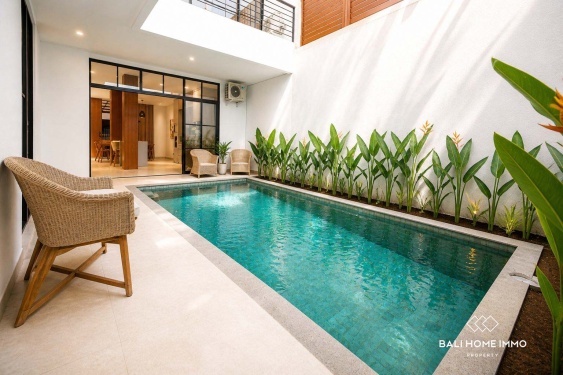Image 1 from Villa 4 Kamar yang Baru Direnovasi Dijual di Seminyak Bali